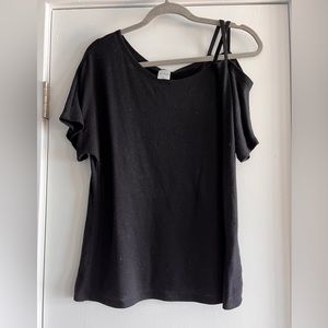 Black Off the Shoulder T-shirt